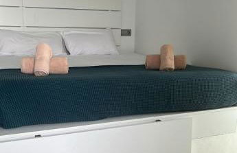 APARTAMENTO ATICO gran terraza y Jacuzzi cerca de la playa - Photo 20