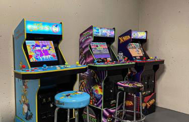 Lux Atlanta Home with Arcade room - Foto 53