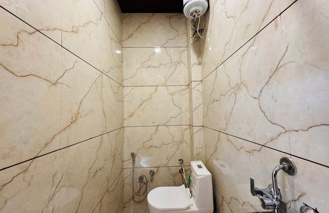 Home Escape 2BHK Retreat Pvt Home - Foto 16