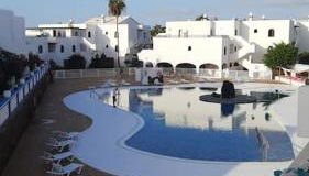 The 9 souls - pool view - Foto 2