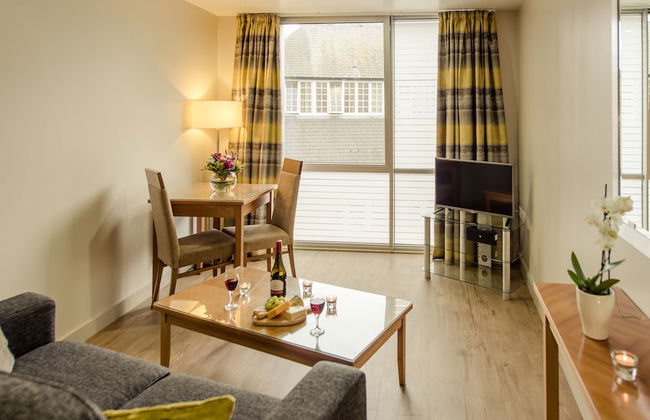 PREMIER SUITES Liverpool - Photo 29