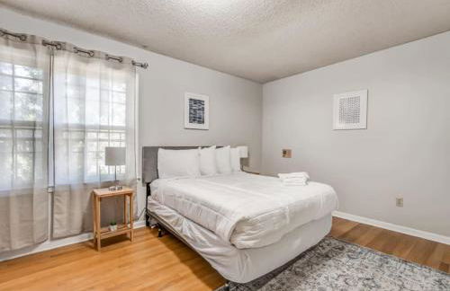 Near the Airport and Graceland Holmesdale Hideout - Foto 14