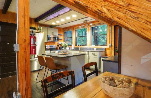 Treetop Hideaway, Sleeps 2 - Foto 57