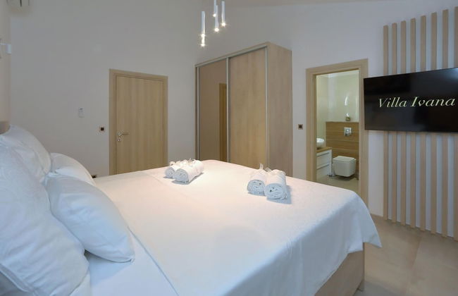 Villa in Starigrad With Heated Pool - Foto 4