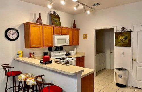 Grand Holiday 4BD Pool Home at Disney & Universal - Foto 4