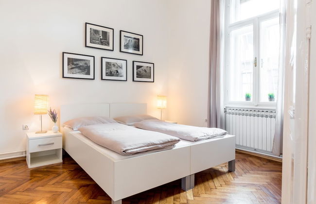 Downtown Zagreb Apartments - Photo 5