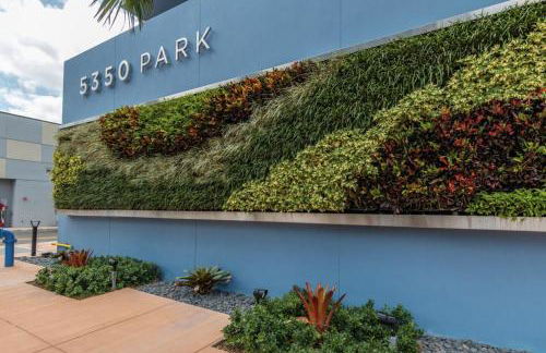 DOWNTOWN DORAL, FLORIDA. NEW CONDO STYLE RESORT. - Foto 3