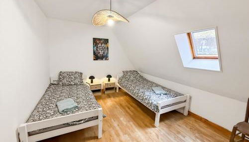 Gîte Rénové - Vue Imprenable Montagne - 2 Chambres - Foto 3