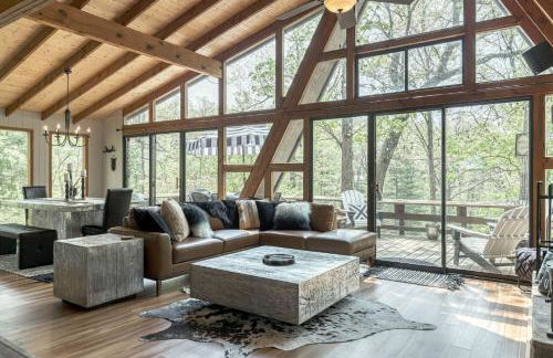 Hideaway Lake Chalet - Foto 1