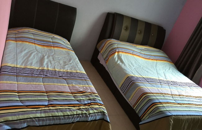 Cameron Pasar Malam Apartment at Crown Imperial Court - Foto 2