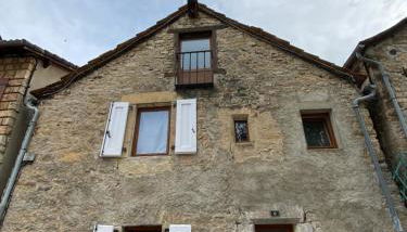 Maison individuelle à Chanac 2 Chambres 1 canapé lit Wifi Gratuit - Foto 3