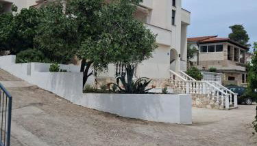 Apartment Ana - Photo 2