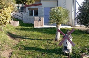 Petit gite paisible en bord de lac - Photo 1