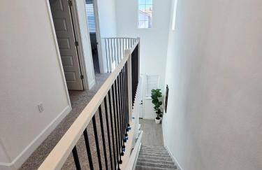 Beautiful Roseville Home - Quiet Neighborhood - Near Galleria Mall - Foto 32