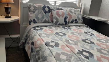 The Riverside Inn - Foto 2