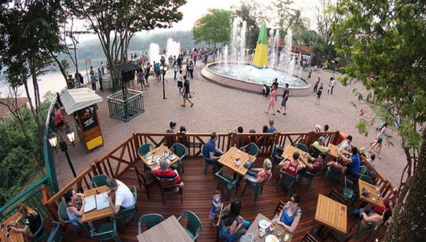 Dinner at Cabeza de Vaca Restaurant - With transport and Tickets to the 3 Borders Landmark - Photo 4