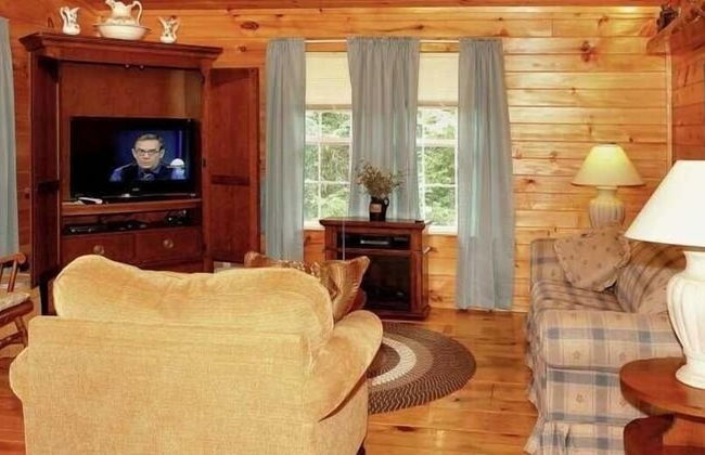 Country - 2 Bedrooms, 1 Baths, Sleeps 6 Cabin by RedAwning - Foto 6