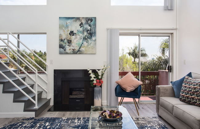 Luxurious 2BD & Den Hollywood Apartment - Foto 39