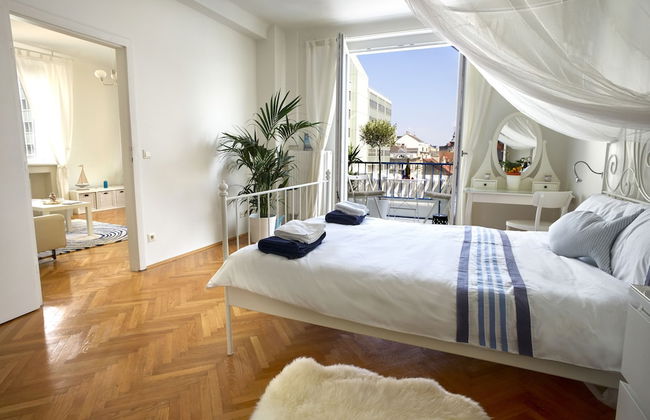 Opera City Center Apartments - Foto 1