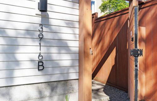 Modern Guest Studio in Portlands Vibrant Boise District - Photo 2