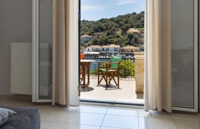 Plaka's House - Photo 11