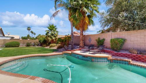 Private Pool, Yard and Pool Table! Avondale Abode - Foto 3