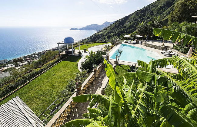 Exclusive Villa With Panoramic Swimming Pool and Hot Tub, Near the Sea - Foto 16