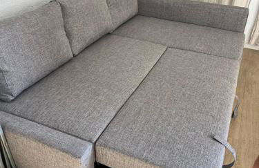 GATU Villa Cielo y Mar junto la playa, terraza , wifi y vista al mar ," Preferente mayores de 25 años y familias " - Foto 15