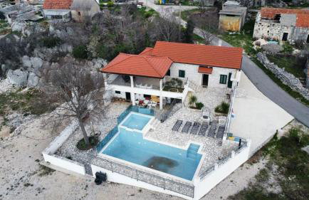 Holiday house with a swimming pool Vrgorac, Zagora - 22798 - Foto 3