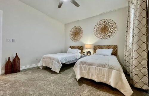 NEW, big, beautiful, Executive Home Liberty Twp - Foto 30