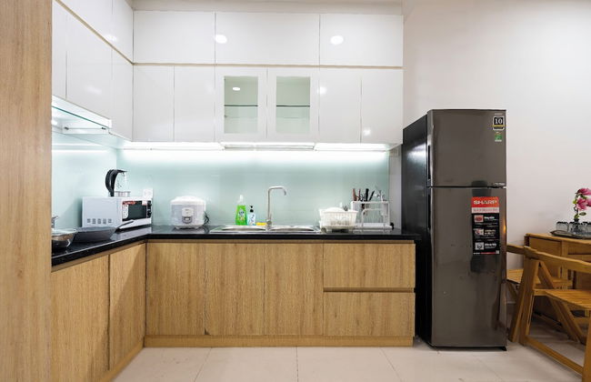 Golden Mansion - Transit Apt Free POOL & GYM - Photo 14