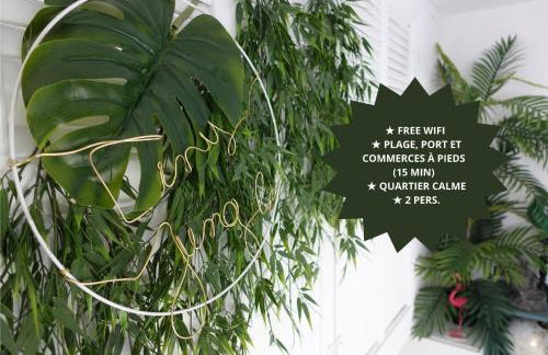 *Tiny Jungle* / Plage, port et commerces à pied - Foto 1