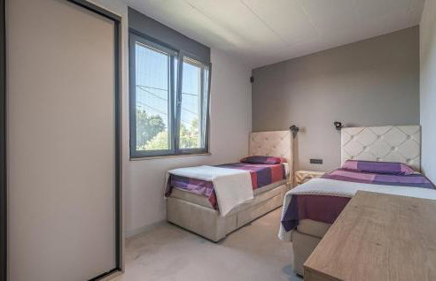 Awesome Home In Bukori - Foto 36