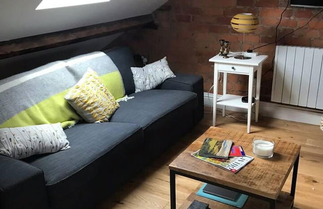 Modern Penthouse With Views in Stroud - Foto 13