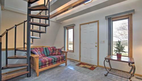 Vivid Cedar Ridge Cabin about 23 Miles to Wichita! - Foto 5