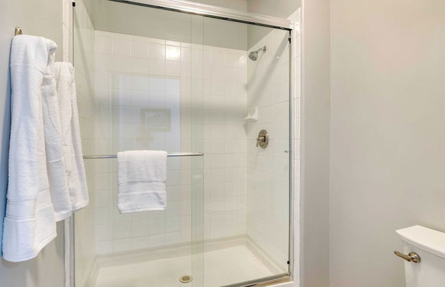 Desert Village Vista by Avantstay Patio w/ Fire Pit, Pool Access - Foto 7