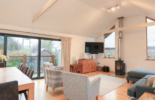 Courtyard Cottage - Photo 6