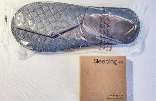 Loft Park & Rail free Parking - Photo 28