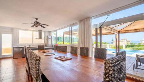 Finca Ca Nostra, Charmante Villa, Großzügiger Pool & Meerblick - Foto 3