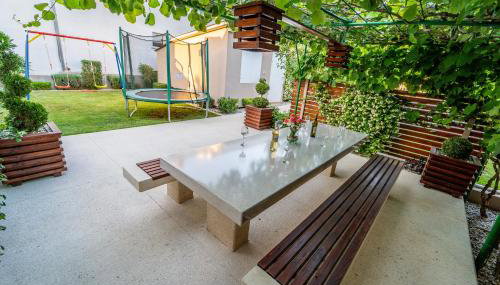 Apartment Sunčica - Photo 2, Garden