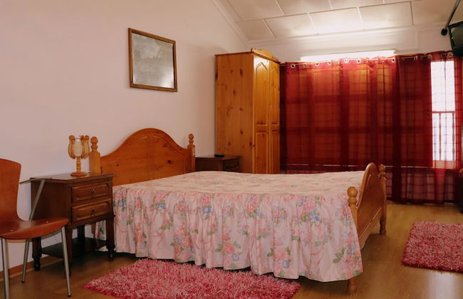 Alojamentos Estrela Peles - Foto 7