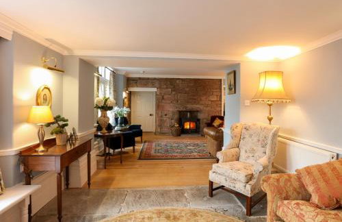 Ridge Hall - Photo 12