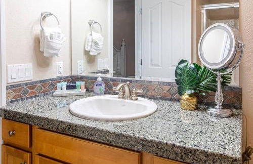 Rockaway oceanview condo,Steps to the beach & Downtown,W&D, WiFi - Foto 21