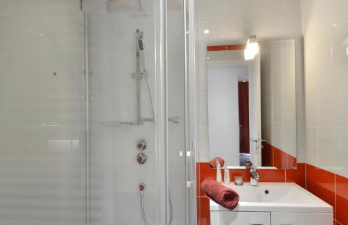 Grand appartement rénové - 11 pers - Centre station - Balcon - FR-1-181-2379 - Foto 11