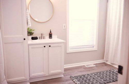 Sleeps 12! 5 BDRM-2 Kings,3 Queens-Deck & Patio-Mins to PI & Beaufort - Foto 42