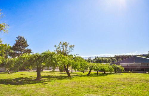 Portland Area Group Getaway Hot Tub and Views! - Foto 42