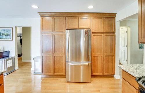 Bloomfield Retreat with Pool 6 Mi to Riverside Park - Foto 9