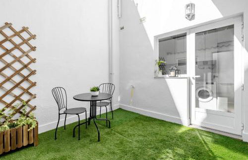 Cozy 2 bedroom apartment with patio - Photo 10