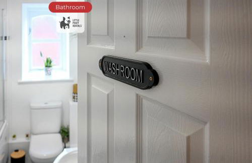 Quiet Premium Stansted Apartment in Central Location with WiFi and Desk - Foto 4