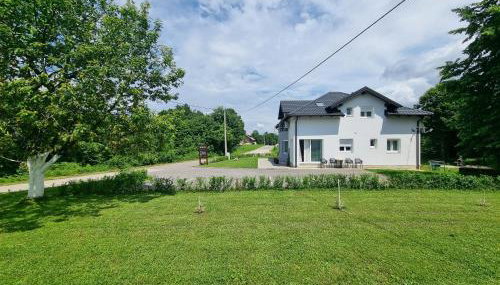 House Forest Queen - Foto 2, Garden, Garden view